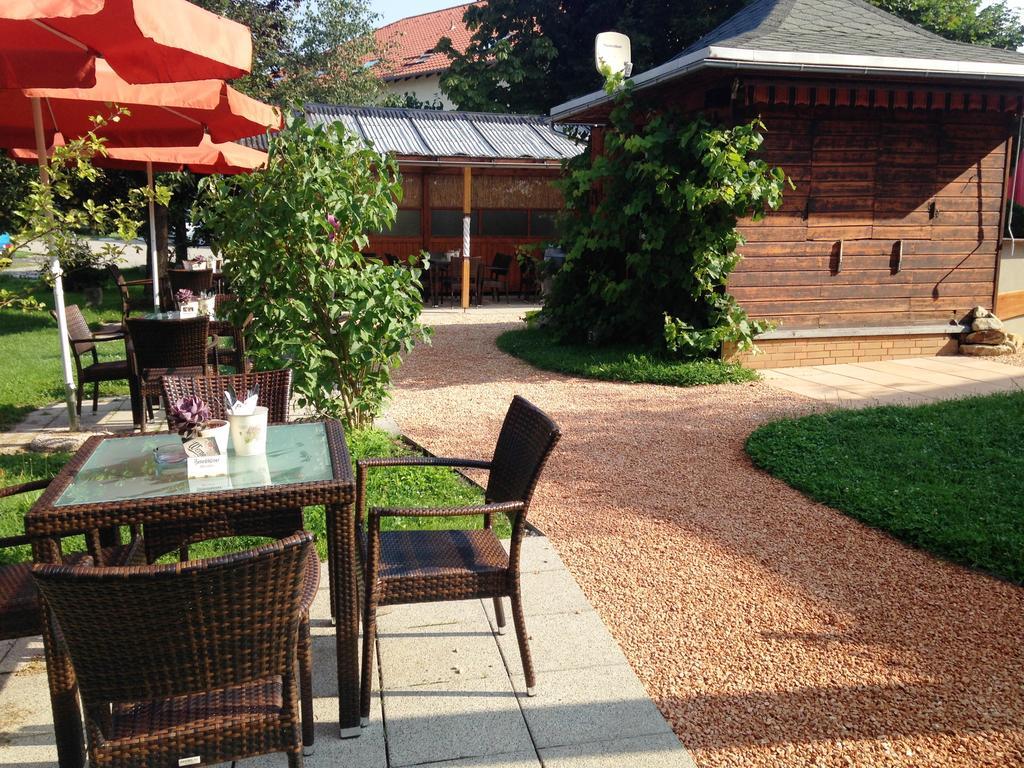 Hotel Zur Kanone 3*